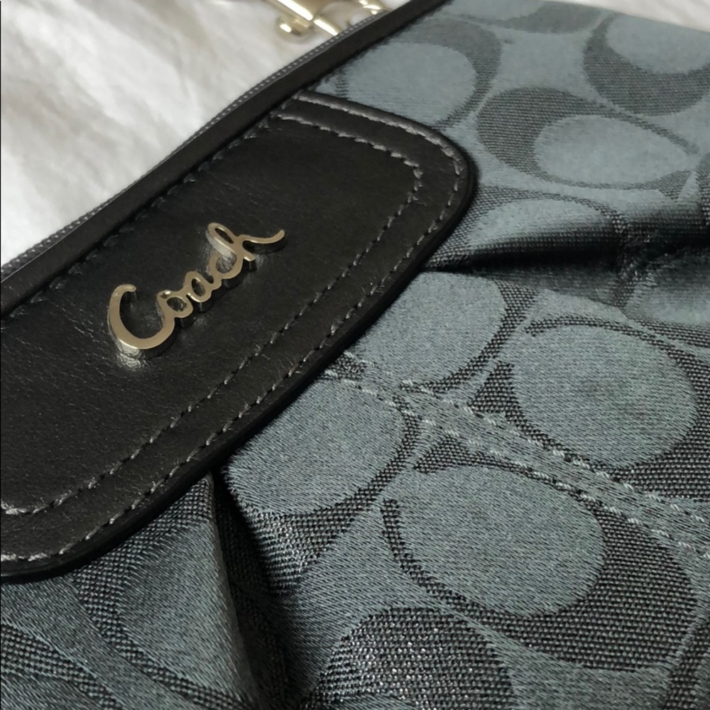 Coach Wristlet - Picture 2 of 3